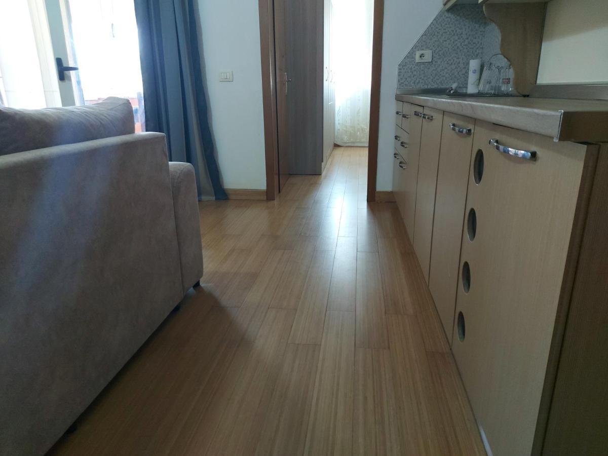 Nm - Apartment 2 Durres Luaran gambar